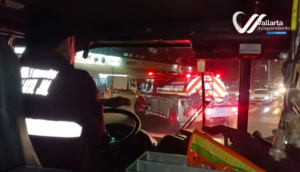 Se incendió departamento en Marina Vallarta