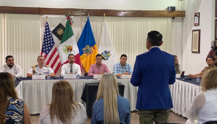 Puerto Vallarta y Port Hueneme, formalizan lazos de hermandad