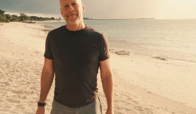 que le paso a bruce willis