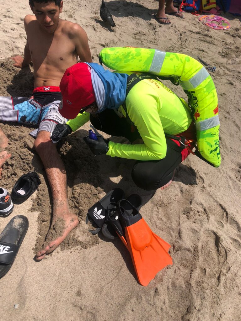 VIDEO: Rescatan a turistas jalados por corrientes de retorno; uno de ellos se encontraba en estado de ebriedad 3 que tan peligrosas son las corrientes de retorno