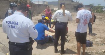 VIDEO: Motociclista atropella a menor en Puerto Vallarta y se da a la fuga en lugar de ayudarlo