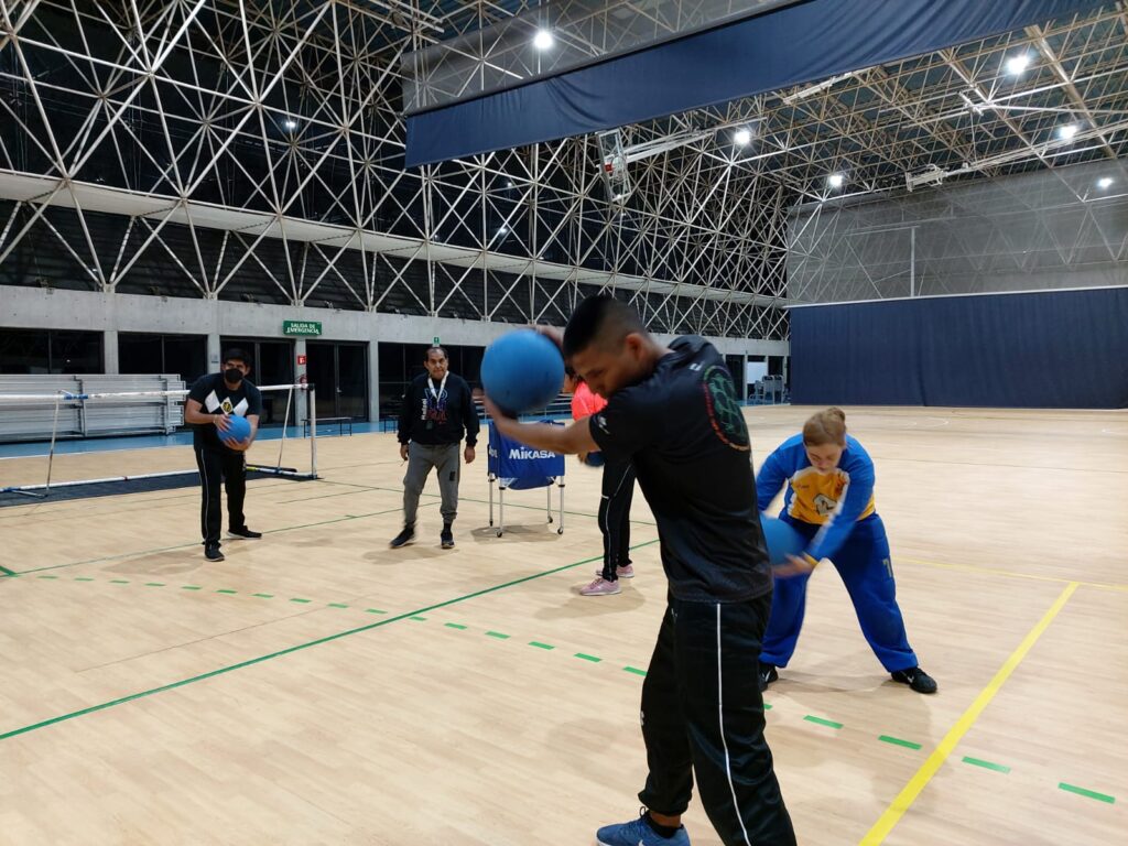 que es el golbol y como se juega