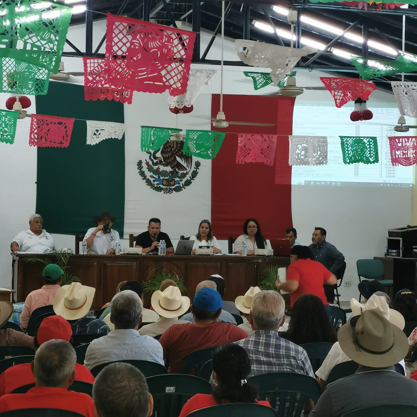 Ejido de Ixtapa trabaja de la mano con el dirigente del RAN Jalisco