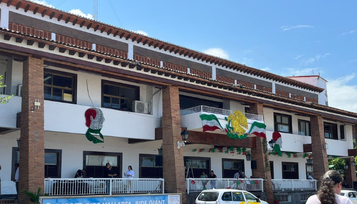 desfile del 16 de septiembre en Puerto Vallarta