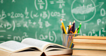 Estudiantes mexicanos retroceden desempeño en matemáticas, lectura y ciencia