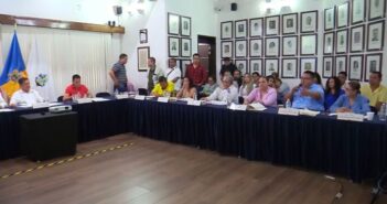 Exigen en Cabildo presencia de la Jefa de Proveeduría