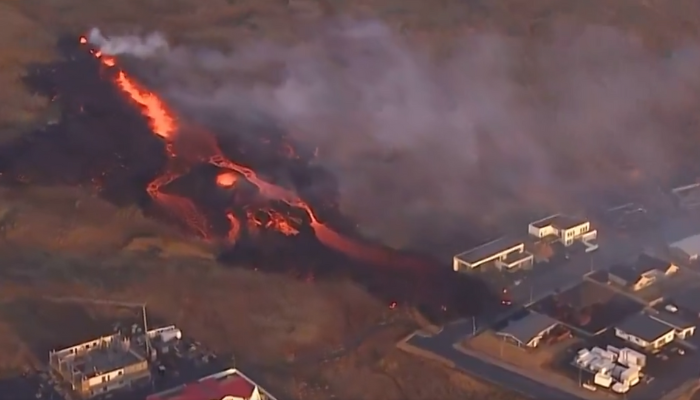 Nueva erupción volcánica en el suroeste de Islandia amenaza a población cercana