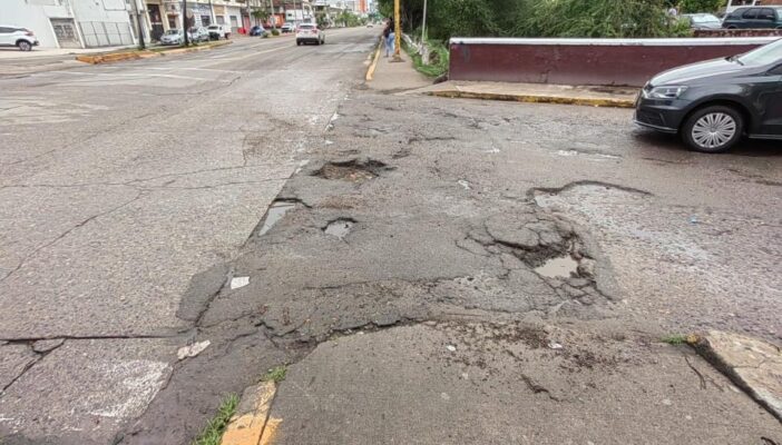 Puerto Vallarta, el lugar con más baches en calles y avenidas de Jalisco