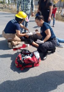 Carro fantasma arrolla a motociclista sobre la 544