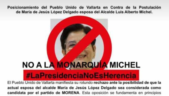 “No a la monarquia Michel": Pueblo Unido de Vallarta