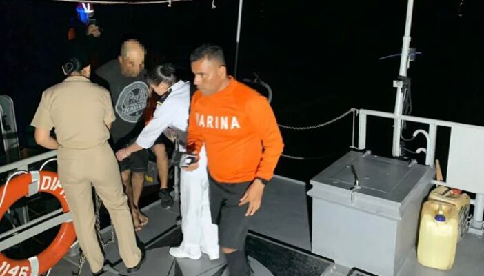 Marina rescata hombre con problemas de salud en las Islas Marías