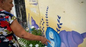 Los murales en fachadas de La Cruz de Huanacaxtle