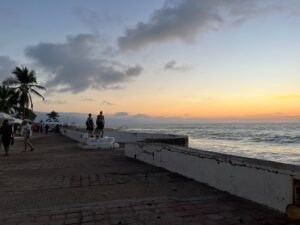 Un malecón descuidado será el legado de Michel