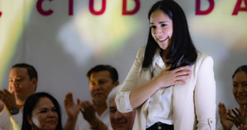 Teresita Marmolejo presenta la planilla que la acompañará este 2 de junio