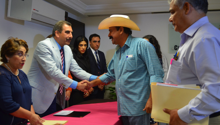 Layín, el controvertido ex alcalde de San Blas, busca regresar al poder