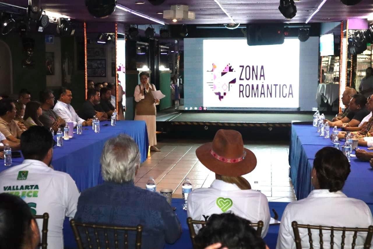 Se reúne Luis Munguía con el sector empresarial de Puerto Vallarta