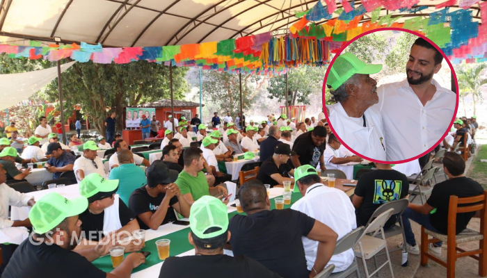 Taxistas se ponen 'la verde' en apoyo a Munguía