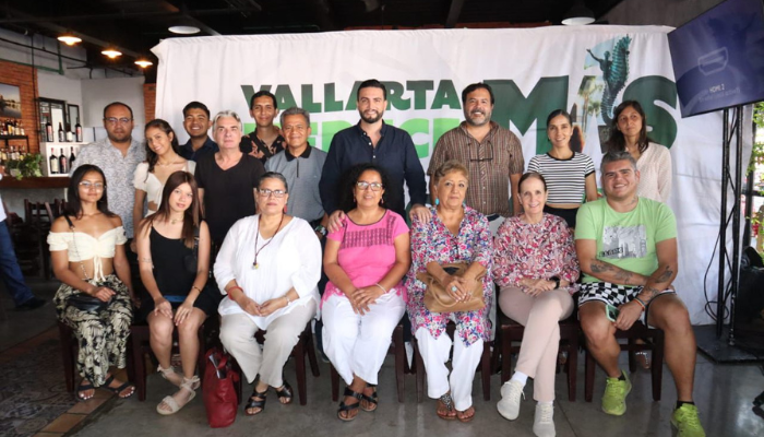 Luis Munguía apuesta por impulsar la cultura en Puerto Vallarta