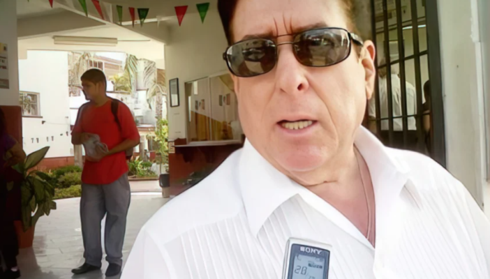 Rafael Yerena, desfile