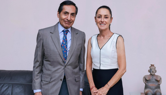 Sheinbaum ratifica la línea económica presentada por Rogelio Ramírez de la O