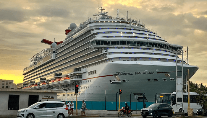 Puerto Vallarta recibirá cinco arribos de cruceros durante julio