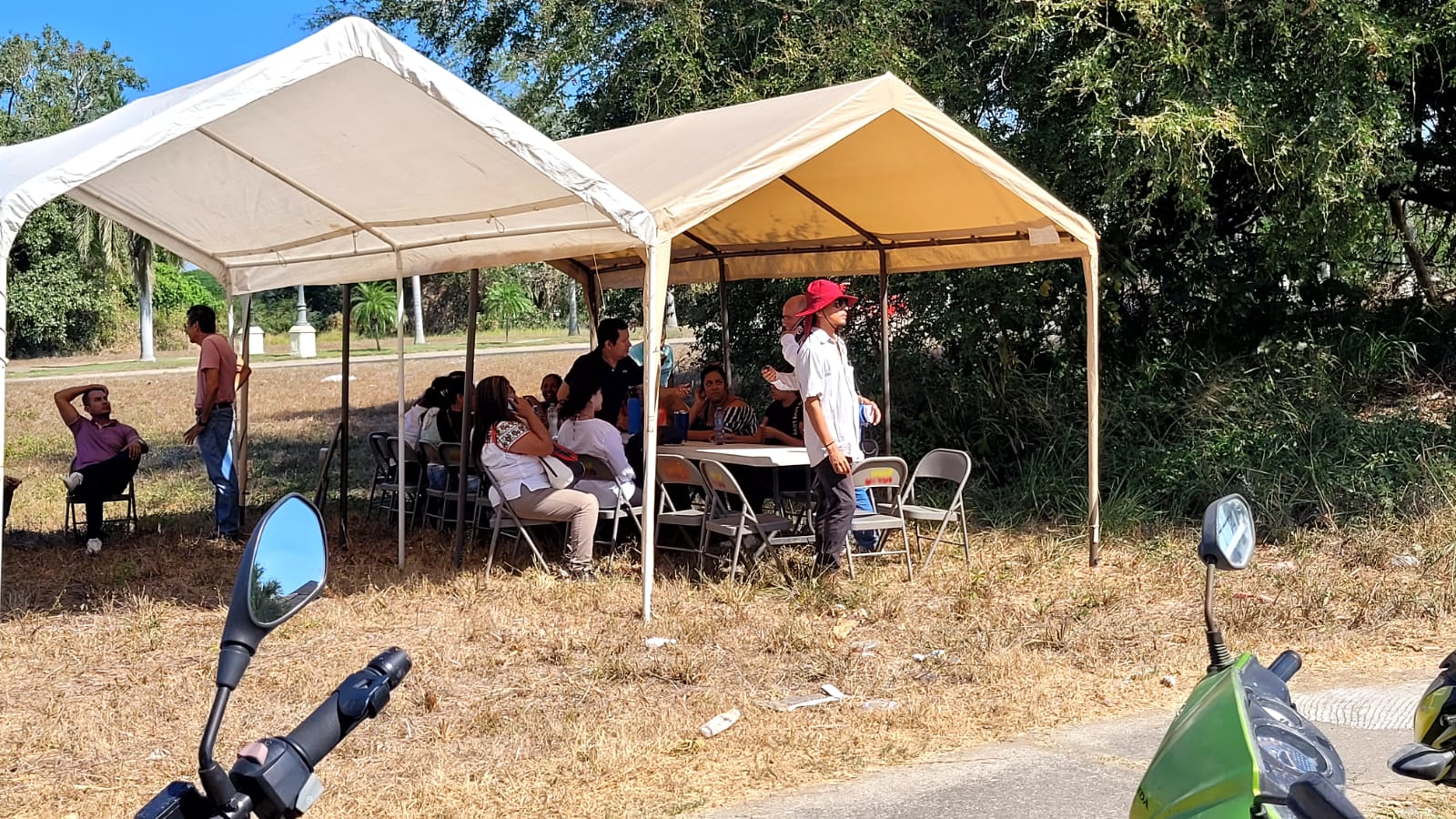 Inicia el cómputo final de la elección del 2 de junio bajo exigencias de recuento 1 Inmediaciones del Consejo Distrital de Puerto Vallarta
