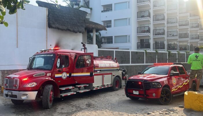 Se registra incendio en hotel de la colonia 5 de Diciembre