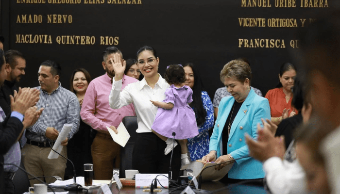 Regresa Geraldine Ponce a la alcaldía de Tepic