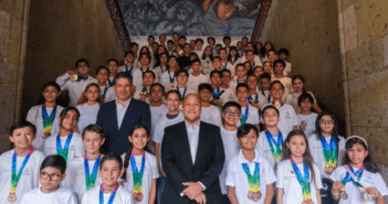 Estudiantes jaliscienses arrasan en la Olimpiada Internacional de Matemáticas SIMOC 2024