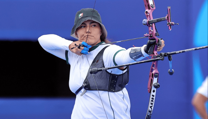 Confirma CONADE reducción del monto de beca a medallista olímpica