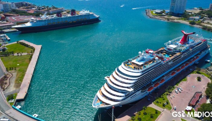 Puerto Vallarta espera 5 arribos de cruceros para agosto