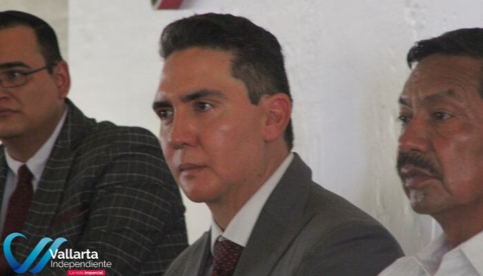 Esta mañana Héctor Santana rindió protesta como presidente municipal de Bahía de Banderas para el periodo 2024-2027.