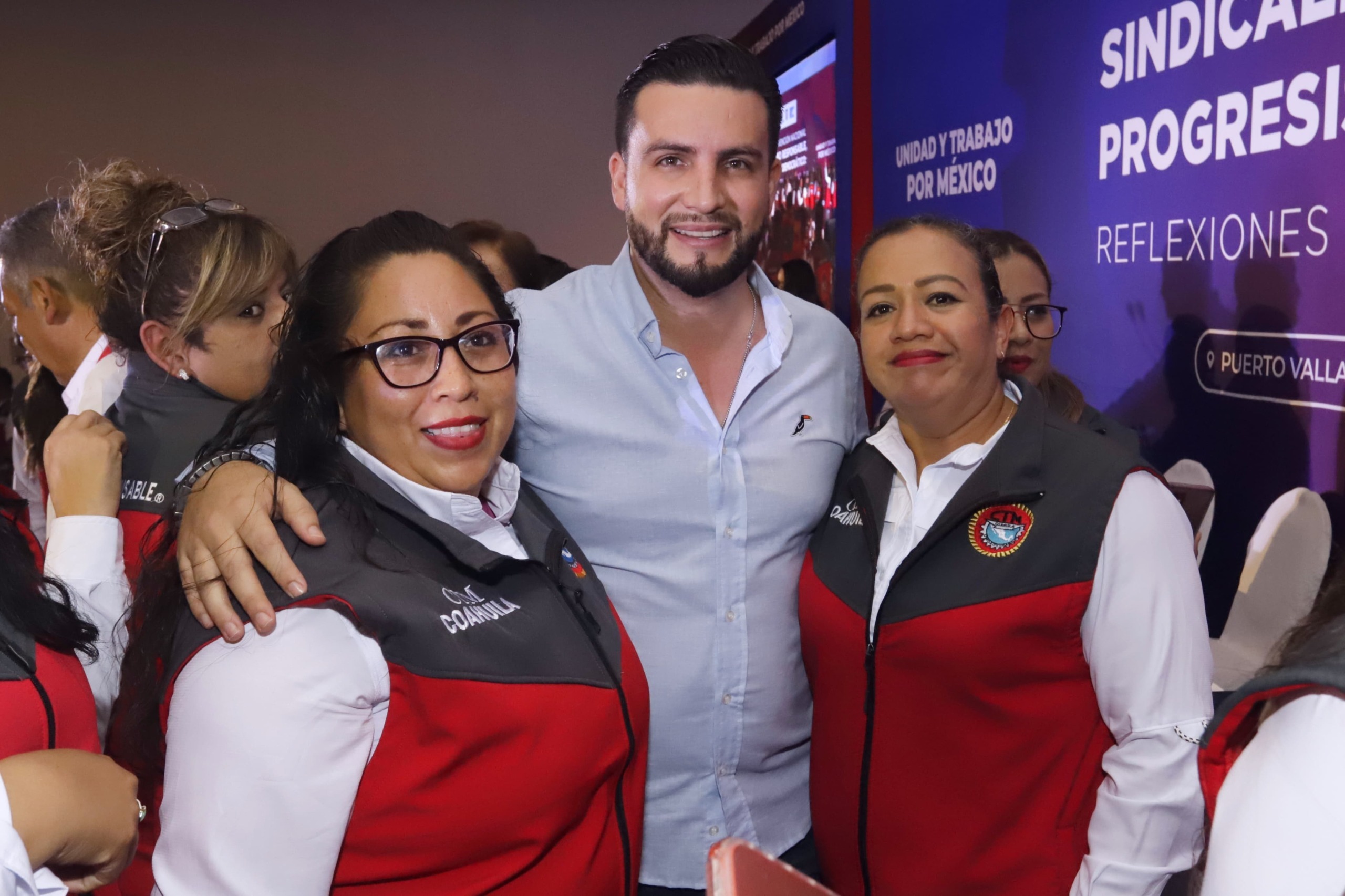 Alcalde Luis Munguía presente en la conferencia nacional del CTM realizada en Puerto Vallarta.