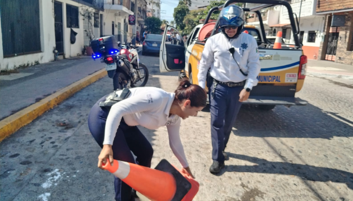 Autoridades viales de Vallarta aseguran que no hay operativos para levantar vehículos de la vía pública.