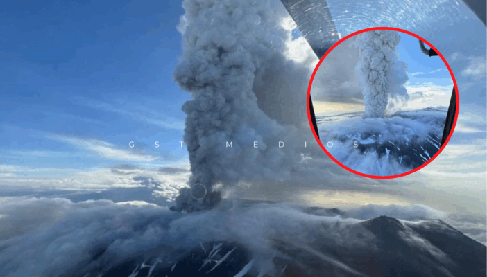 Volcán en Rusia entra en erupción tras más de 500 años de inactividad