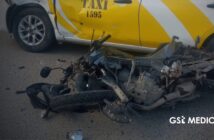 Motociclista resulta lesionado tras chocar contra taxi en Avenida México