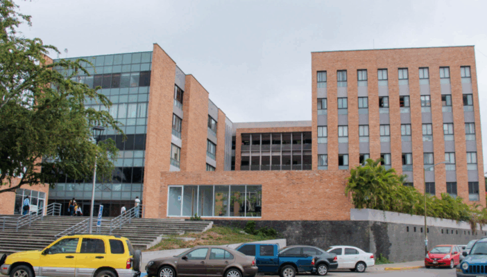 Abogado del Ayuntamiento de Puerto Vallarta es vinculado a proceso por peculado