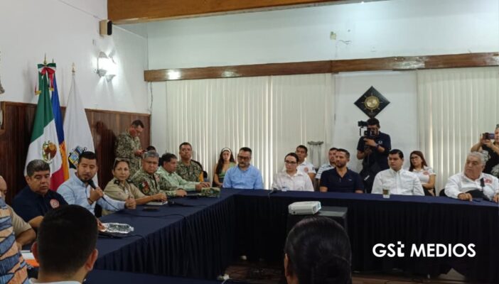 Se lleva a cabo reunión del Consejo Técnico Municipal de Protección Civil ante el paso de la tormenta tropical Raymond