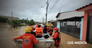 Más de 300 viviendas afectadas por intensas lluvias en Puerto Vallarta