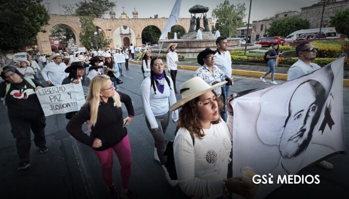 A 6 días del asesinato de Carlos Manzo, continúan protestas en Uruapan