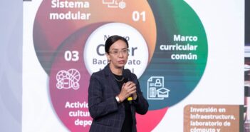 Gobierno presenta nuevo modelo de ciberbachillerato