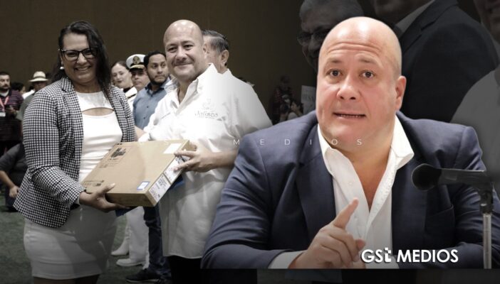 Señalan a Enrique Alfaro por sobreprecio en la compra de laptops para docentes