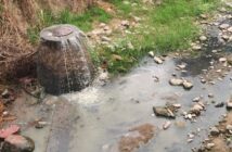 Otro derrame de aguas negras: ahora en canal de la colonia Villas del Real 