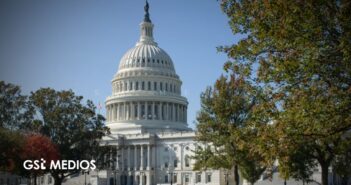 Senado de Estados Unidos aprueba resolución que frena más acciones militares de Trump contra Venezuela