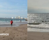 Realizan múltiples rescates acuáticos en Playa Camarones