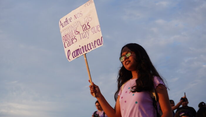 Mujeres salen a las calles de Puerto Vallarta este 8M para exigir justicia