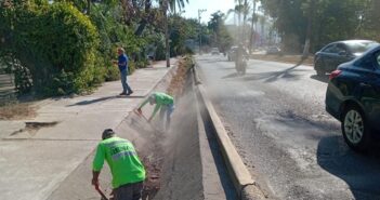 Intervienen canales pluviales y vialidades en Puerto Vallarta