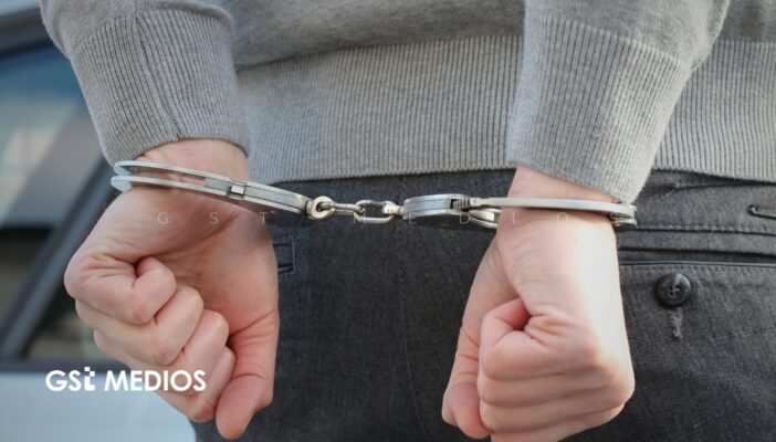 Detienen a síndica, regidora y tesorero de Amacuzac por presunta extorsión