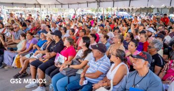 Tras más de cinco meses, entregan apoyos a familias afectadas por Raymond