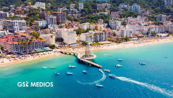 Prevén alta afluencia turística en Puerto Vallarta durante Semana Santa